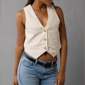 American Eagle Outfitters Beige Sleeveless Vest Blouse